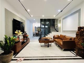 Hoa hậu thang máy nguyễn khang. ngõ thông cầu giấy, ra phố 50m, kd, xây mới tinh, full nt, 45m2*7t