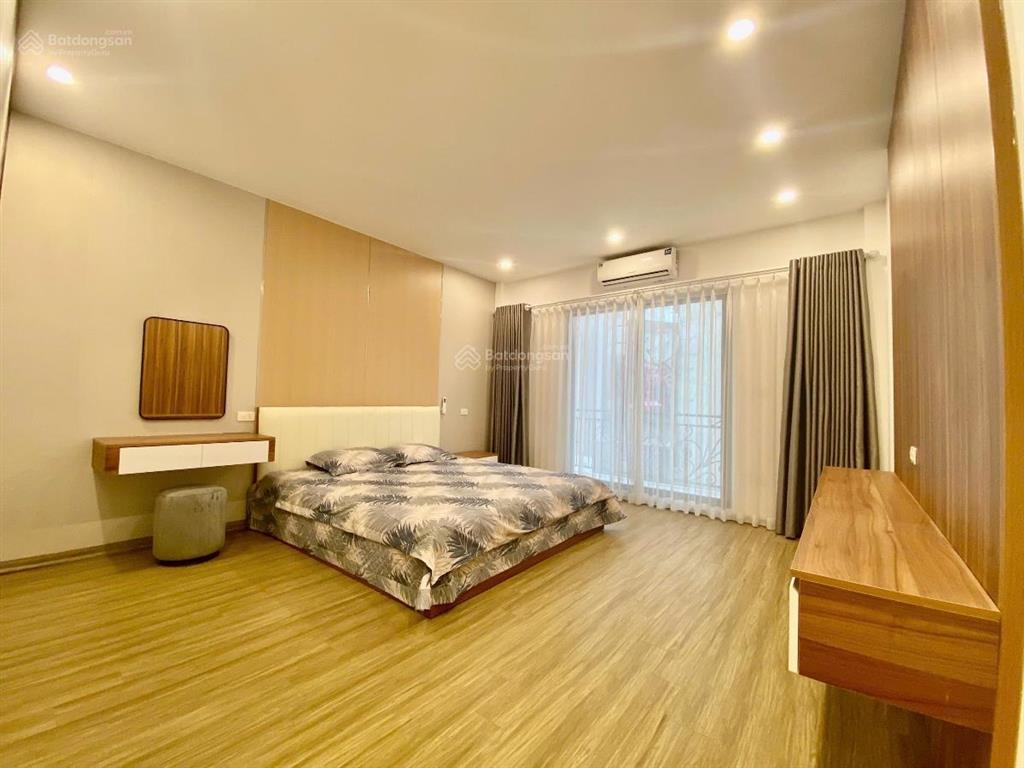 Xem ngay nhà mới tinh nguyễn khang, ngõ thông cầu giấy, ô tô sát nhà, thang máy, full nt, 45m2*7t