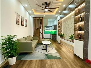 Văn cao, ngõ ôtô, gần phố, nhà đẹp, full nội thất, ở luôn, 41m2*5tầng, giá tốt nhất khu vực