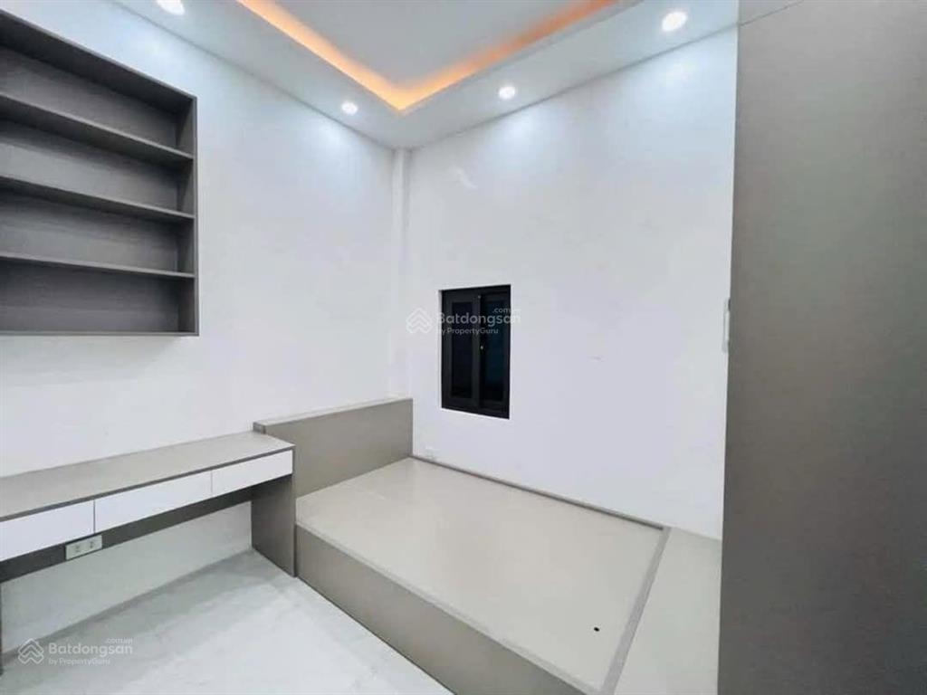 Bán gấp! kim mã, ngõ thông tứ tung, 40m ra phố, 3 gác đỗ cửa, nhà đẹp long lanh, ở ngay, 39m2*5t