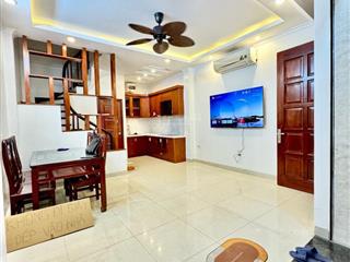 Bán nhà bưởi  lạc long quân, ngõ thông 3 gác tránh, 60m ra phố, thoáng, còn mới ở ngay, 39.8m2*5t