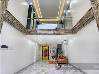 Lạc long quân, ô tô đỗ cổng, nhà mới thang máy, 50m ô tô tránh, 2 thoáng, 45m*6t