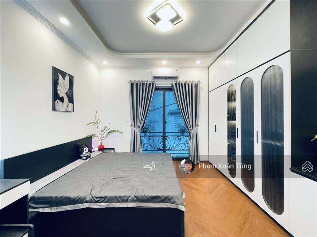 Duy nhất! p. đội cấn, ngõ thông kinh doanh, 60m ra phố, vf3 đỗ gần, sân xe, tặng nt, sổ cc, 42m2*5t