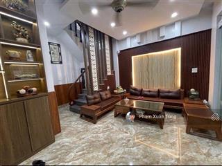 Ngọc hà, nhà đẹp dân xây ở luôn, ngõ 3 gác tránh, thông tứ tung, 2 thoáng, 40m2*5t