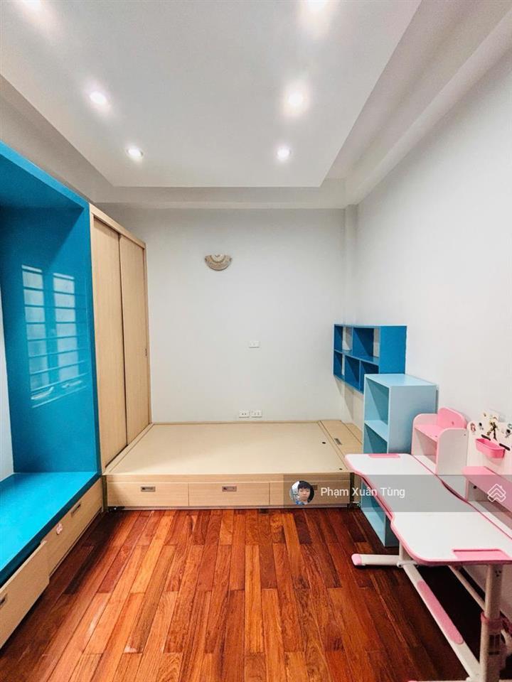 Bán gấp! ngọc hà, ngõ ô tô tránh, vf3 đỗ cửa, 30m ôtô tránh, 2 thoáng, kinh doanh, 45m2*4t