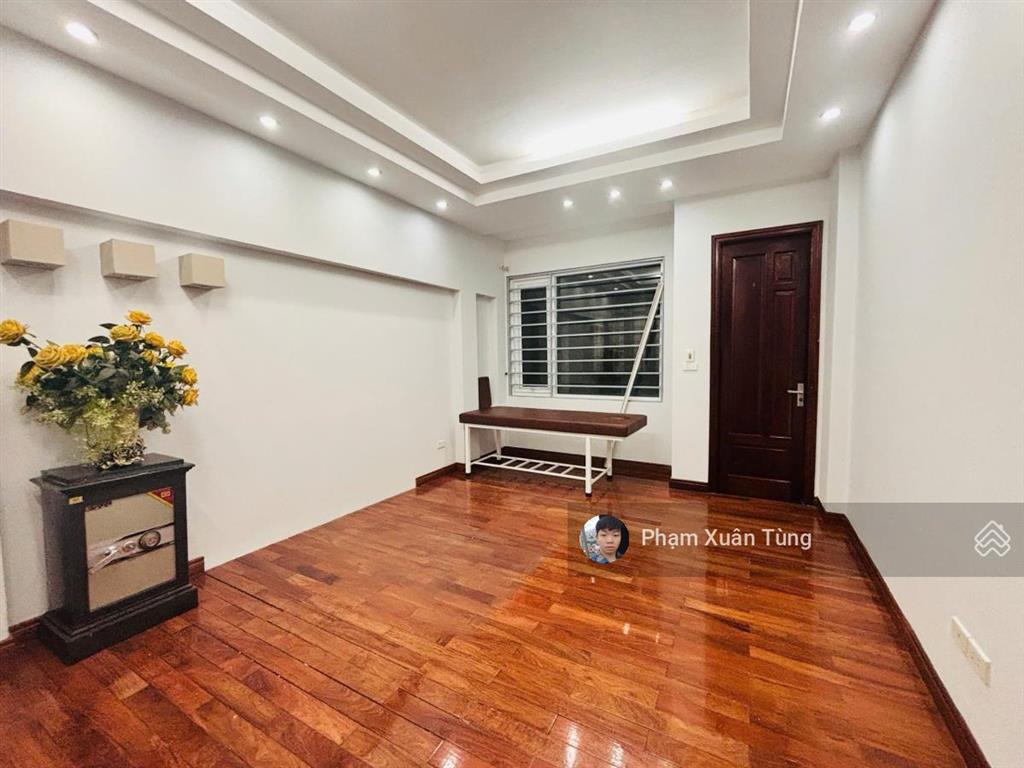 Bán gấp! ngọc hà, ngõ ô tô tránh, vf3 đỗ cửa, 30m ôtô tránh, 2 thoáng, kinh doanh, 45m2*4t