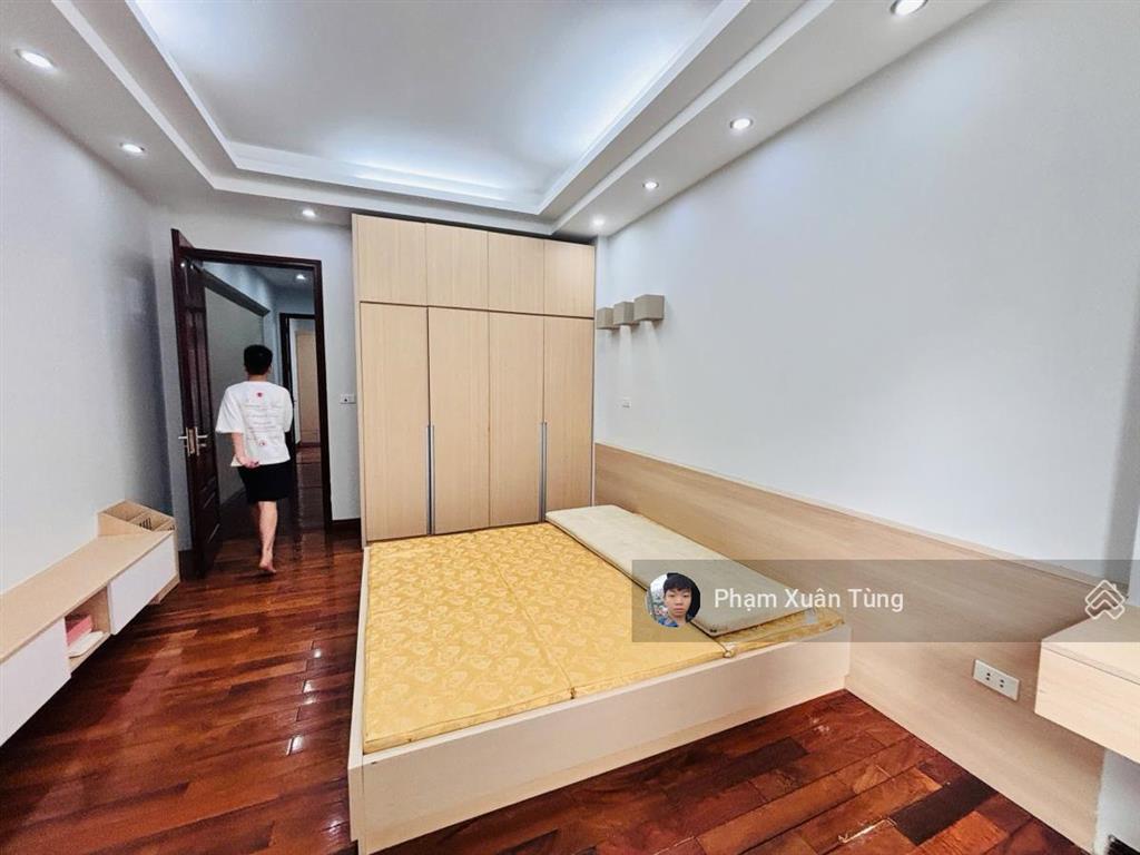 Bán gấp! ngọc hà, ngõ ô tô tránh, vf3 đỗ cửa, 30m ôtô tránh, 2 thoáng, kinh doanh, 45m2*4t
