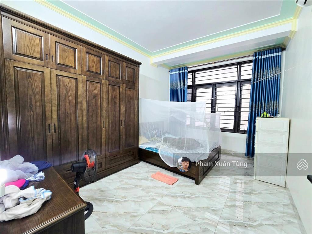 Gấp! nguyễn khánh toàn, dân xây chắc chắn, ngõ 3 gác thông, 50m ra phố, thoáng, 43m2*5t