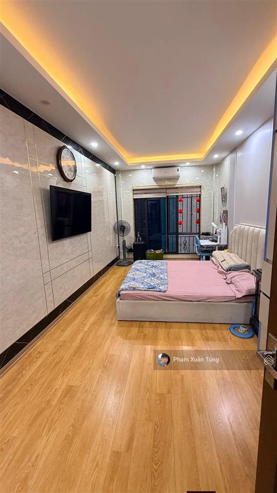 Lạc long quân, ngõ ô tô, 50m ôtô đỗ, 2 thoáng, gần phố, mới ở ngay, 35m2*5t