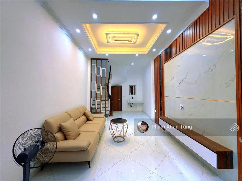 Hiếm! đội cấn, nhà đẹp ở luôn, xây chắc chắn, 70m ra phố, ngõ 3 gác thông, 30m2*5t