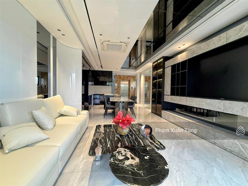 Phố vip! lô góc đào tấn, thang máy, ngõ 3 gác, 50m ra mặt phố, tặng nt, mới ở ngay, 45m*6t