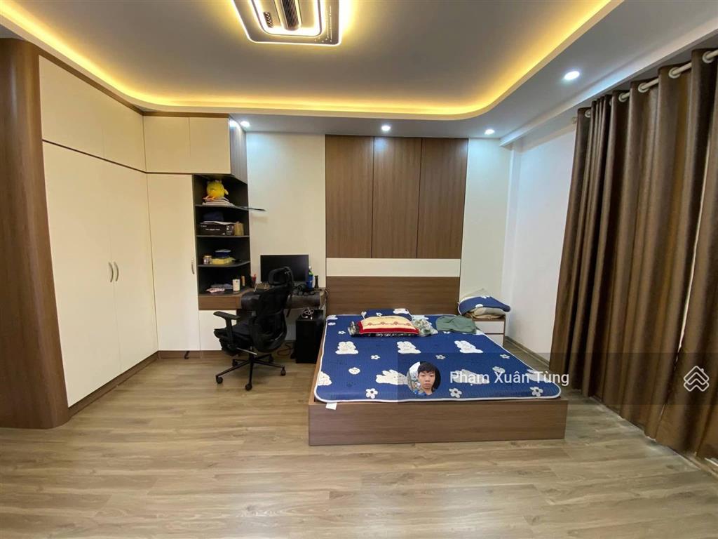 Hoàng quốc việt, nhà đẹp ở luôn, dân xây, ngõ ô tô, 25m ô tô tránh, gần phố, 43m2*5t