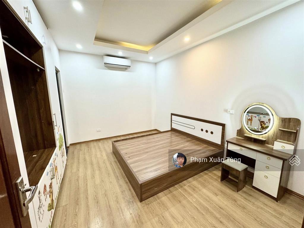 Nhà đội cấn. ngõ thông, rộng rãi, kinh doanh đa dạng, dân xây kcbt, full nt, sđcc, ko qh, 39m2*5t
