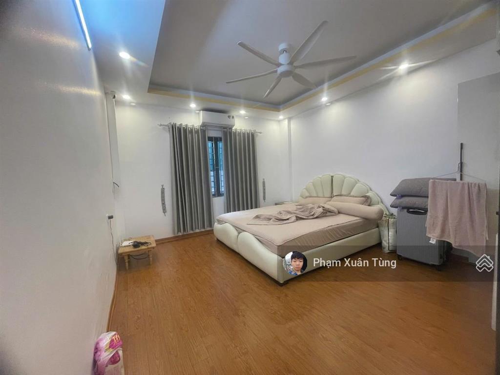Lạc long quân, nhà đẹp ngõ thông, ôtô 50m, 2 thoáng, gần phố, ở ngay, 38m2*5t