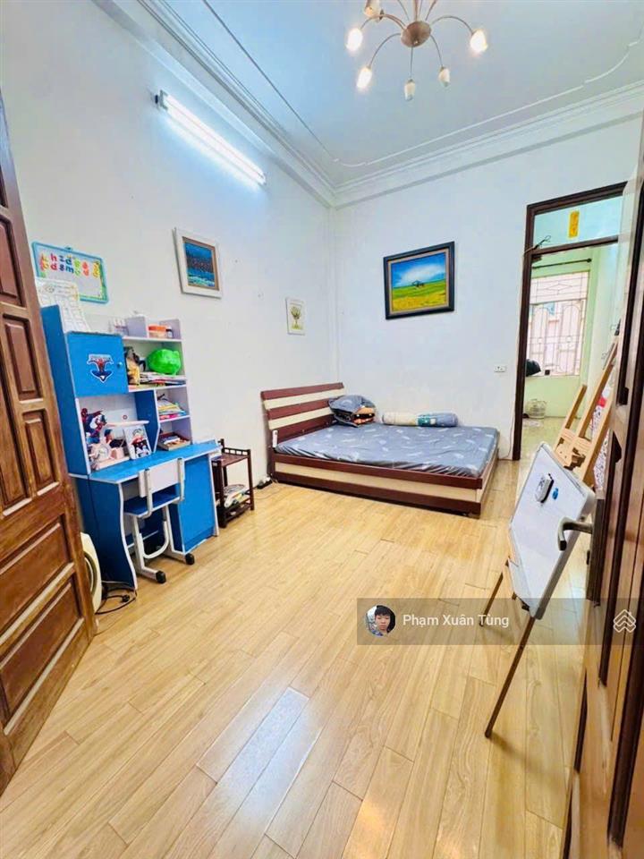 Giảm 500tr! mặt ngõ nguyễn khánh toàn, ngõ nông, ở/cho thuê, dân xây, sổ cc, qh ổn định, 42m2*6t