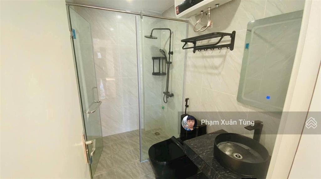 Giảm 700tr! lạc long quân, ngõ ôtô, thông tứ tung, 2 thoáng, gần phố, nhà đẹp ở ngay, 36m2*5t