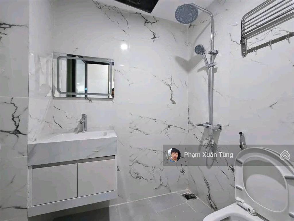 Ngọc khánh  nguyễn công hoan, ngõ thông 3 gác tránh, truớc nhà 3m, gần phố, 2 thoáng, 38m2*5t