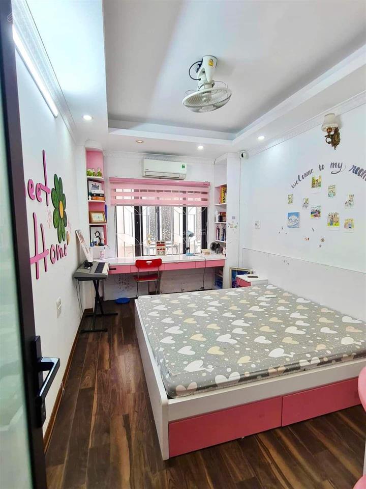Tuyệt phẩm hoàng quốc việt  trần cung, nhà đẹp ở luôn, dân trí cao, ôtô tránh 20m, 42m2*5t