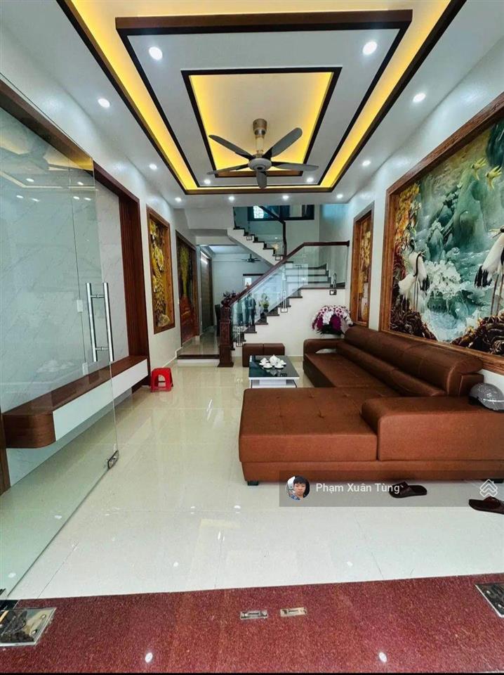 Đội cấn, phân lô, vf3 đỗ cửa, dân xây vừa ở vừa kinh doanh, ngõ thông, gần phố, 45m²*5t