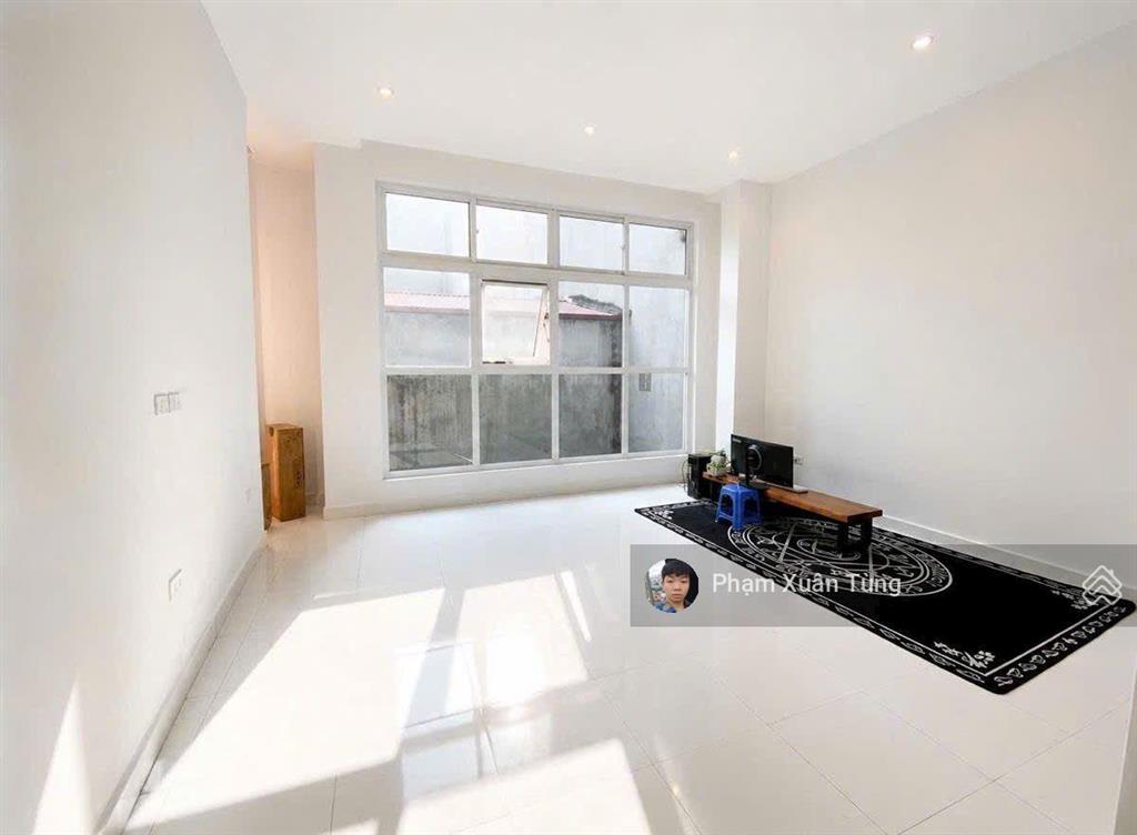 Siêu vip! lô góc hoàng quốc việt, dân xây chắc chắn, ngõ thông 3 gác tránh, 50m ôtô tránh, 51.3m*4t