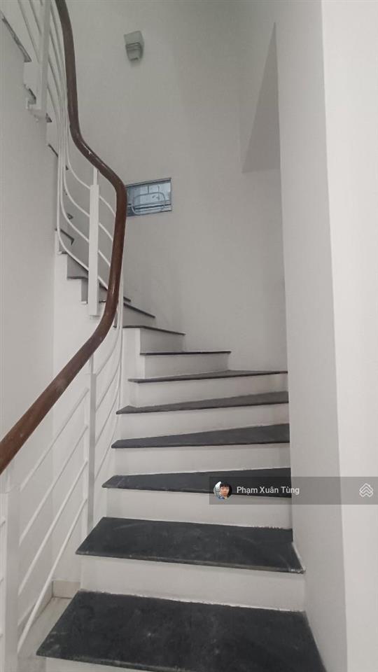 Siêu vip! lô góc hoàng quốc việt, dân xây chắc chắn, ngõ thông 3 gác tránh, 50m ôtô tránh, 51.3m*4t