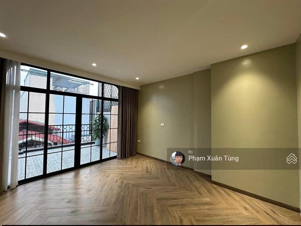 Siêu phẩm! phan kế bính, thang máy nhà mới ở luôn, sổ cc, ngõ thông, 50m ra phố, 44m²*7t