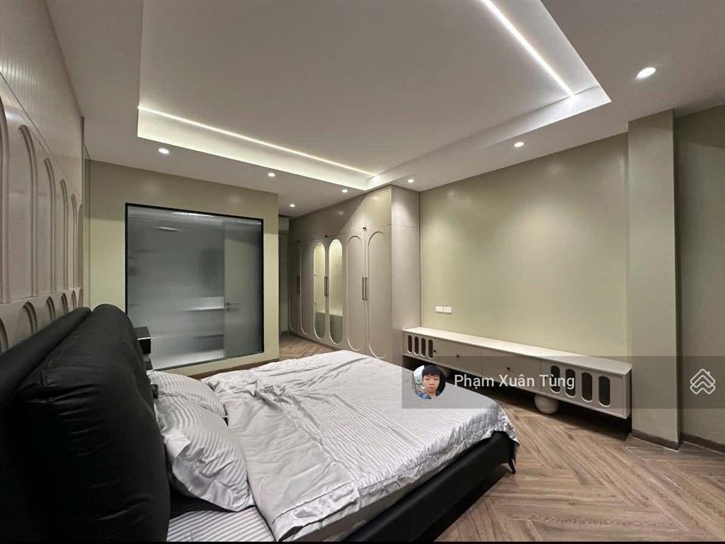 Siêu phẩm! phan kế bính, thang máy nhà mới ở luôn, sổ cc, ngõ thông, 50m ra phố, 44m²*7t