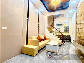 Nhà đẹp ngọc khánh. ngõ nông, sát phố, kinh doanh, xây mới, full nt, sân riêng, thoáng, 30m2*5t