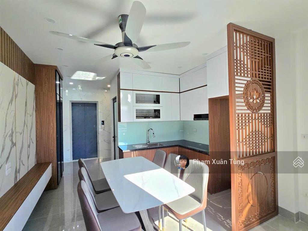 Nhà xây mới nguyễn khánh toàn. ngõ thông, cách ô tô 50m, kinh doanh, thang máy, full nt, 32m2*6t