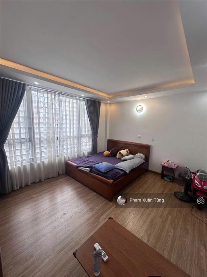 Siêu hiếm! nguyễn công hoan, ngõ thông 3 gác tránh, truớc nhà 3m, gần phố, tặng nt, ở ngay, 42m2*5t