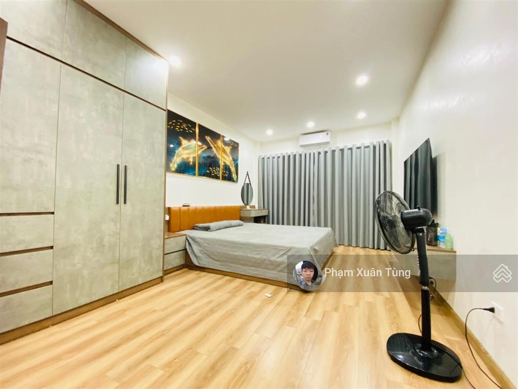 Vip! liễu giai  đội cấn, nhà đẹp, khung cột chắc chắn, ngõ thông, vf3 đỗ cửa, ở ngay, 38m²