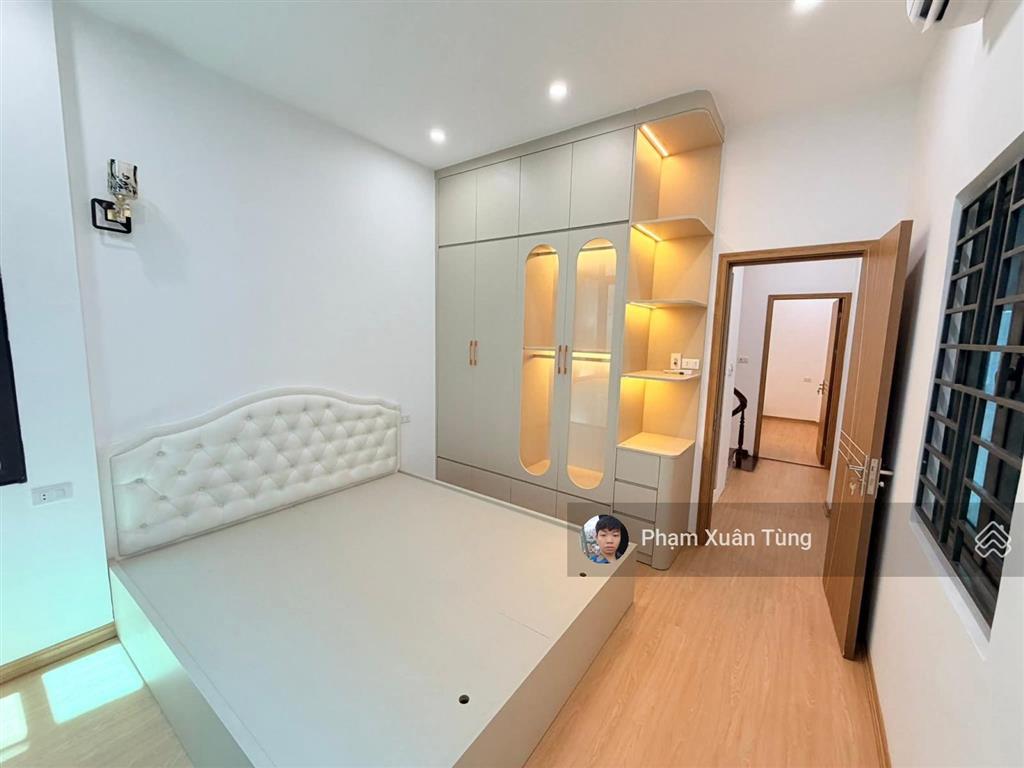 Hiếm! thụy khuê  lạc long quân, ngõ thoáng, nhà đẹp vừa ở vừa cho thuê, gần phố, gần ô tô, 45m²