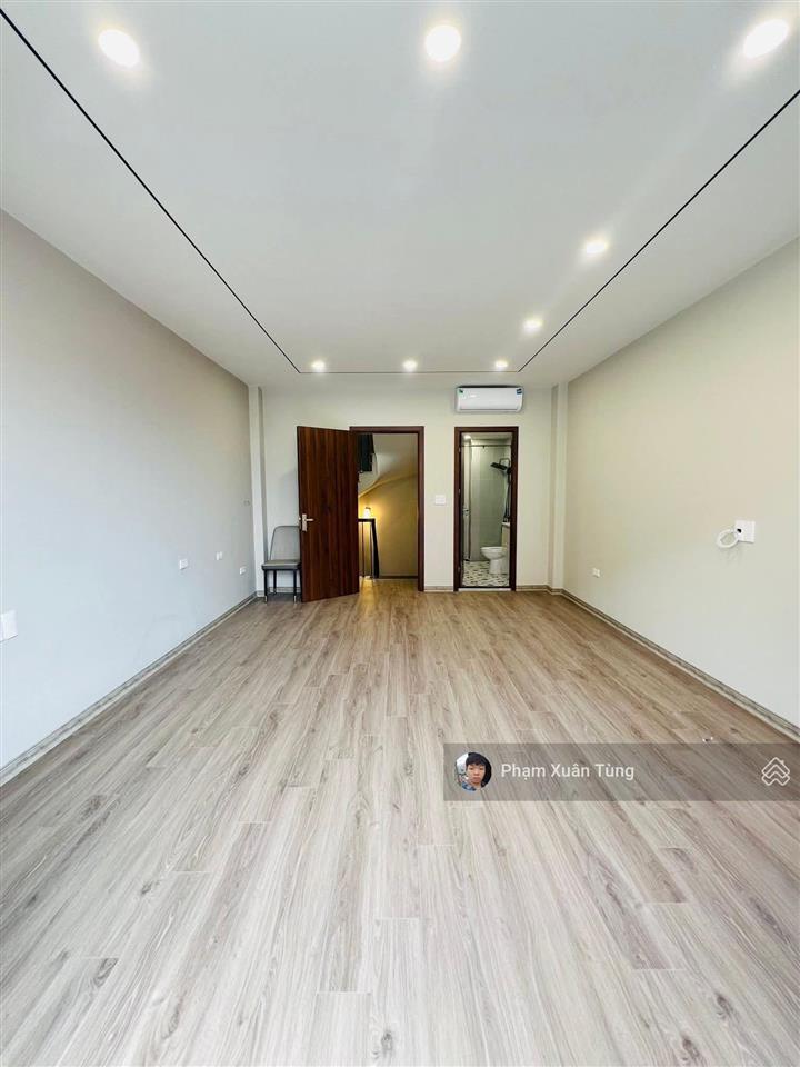 Nhà riêng văn cao, xây tâm huyết, ngõ thông, 1 quặt ra phố, 50m ô tô tránh, còn mới ở luôn, 41m²