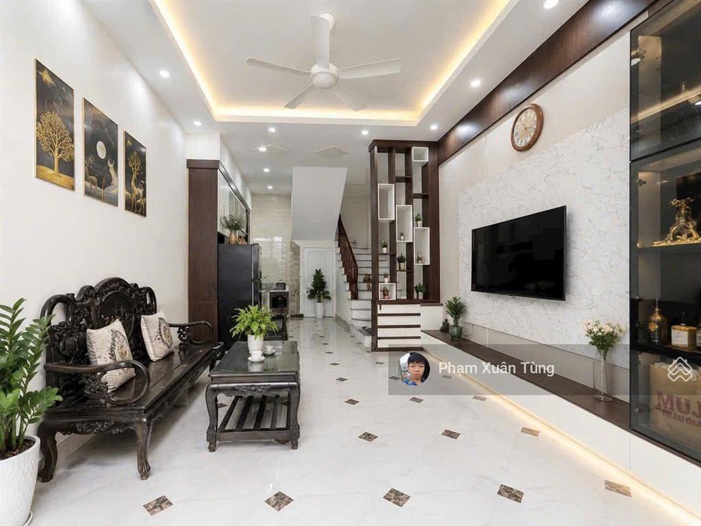 Nhà riêng văn cao, xây tâm huyết, ngõ thông, 1 quặt ra phố, 50m ô tô tránh, còn mới ở luôn, 41m²