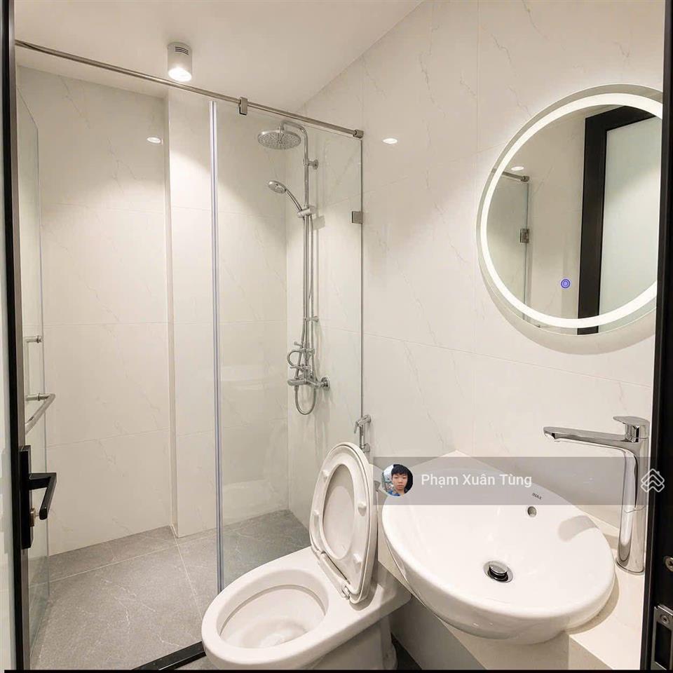 Trung tâm cầu giấy, ngõ ôtô tránh, xây chắc chắn, 70m ôtô ra phố, 2 thoáng, sổ cc, qh ổn định, 43m2