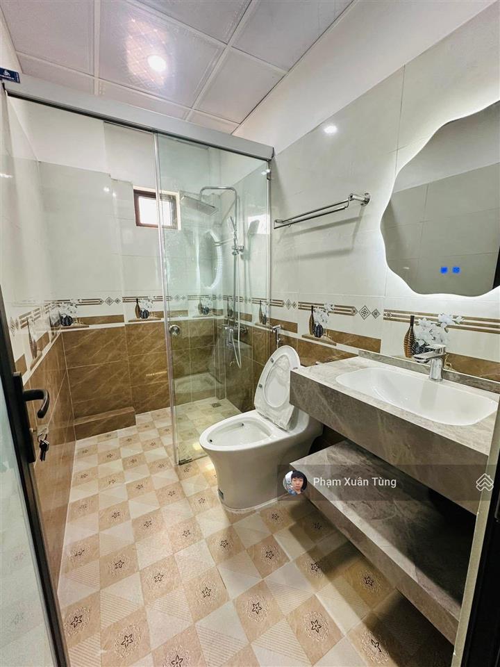 Quan hoanguyễn khánh toàn, nhà đẹp xây chắc chắn, ngõ 3 gác, 50m ra phố, thoáng, ở luôn, 40m²