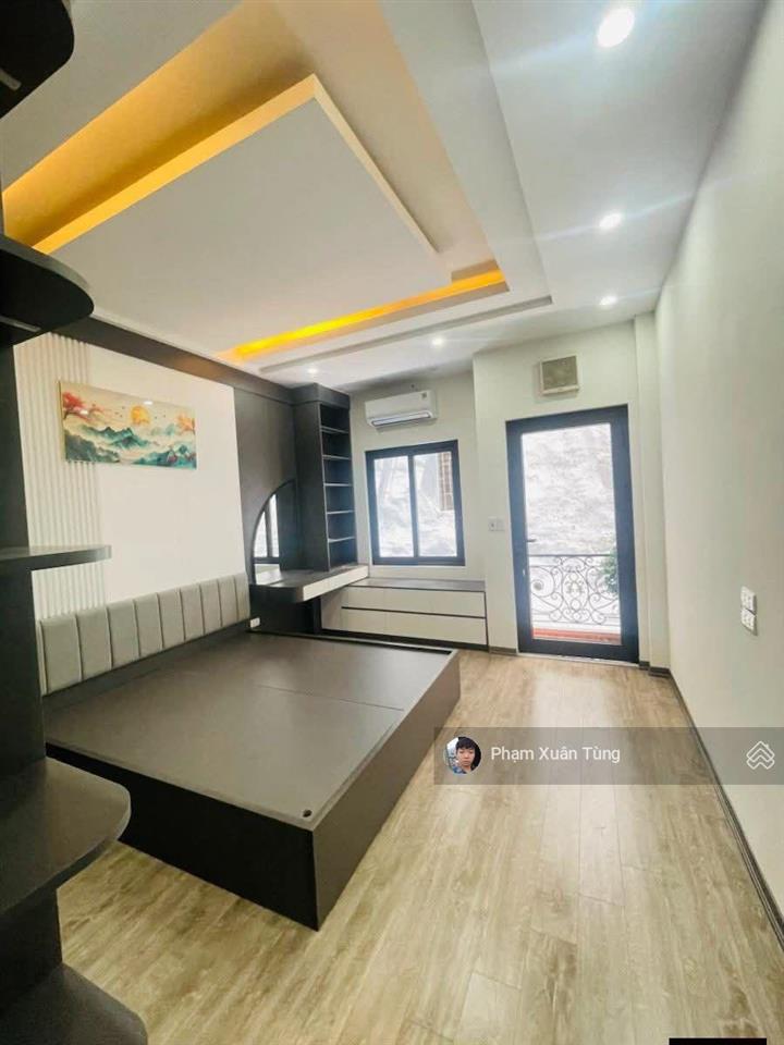 Phân lô cầu giấy, ôtô đỗ cửa, xây chắc, 2 thoáng, nhà đẹp ở luôn, 39m2*5t