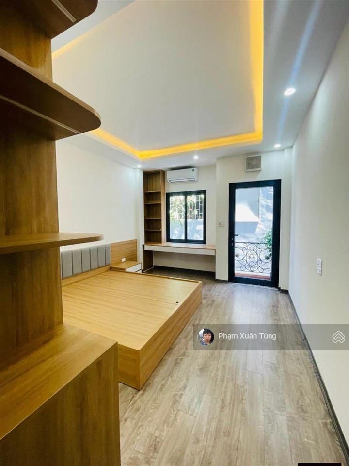 Phân lô cầu giấy, ôtô đỗ cửa, xây chắc, 2 thoáng, nhà đẹp ở luôn, 39m2*5t