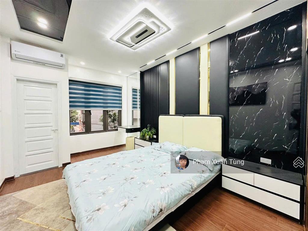 Bắt đáy! lạc long quân, ngõ ô tô, 50m ô tô đỗ, 2 thoáng, gần phố, qh ổn định, mới ở ngay, 40m