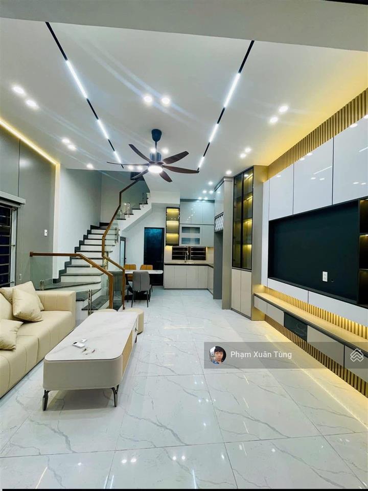 Giá tốt! yên hòacầu giấy, xây chắc chắn, đẹp ở luôn, ngõ 3 gác, 60m ra ôtô tránh, 2 thoáng, 38m²