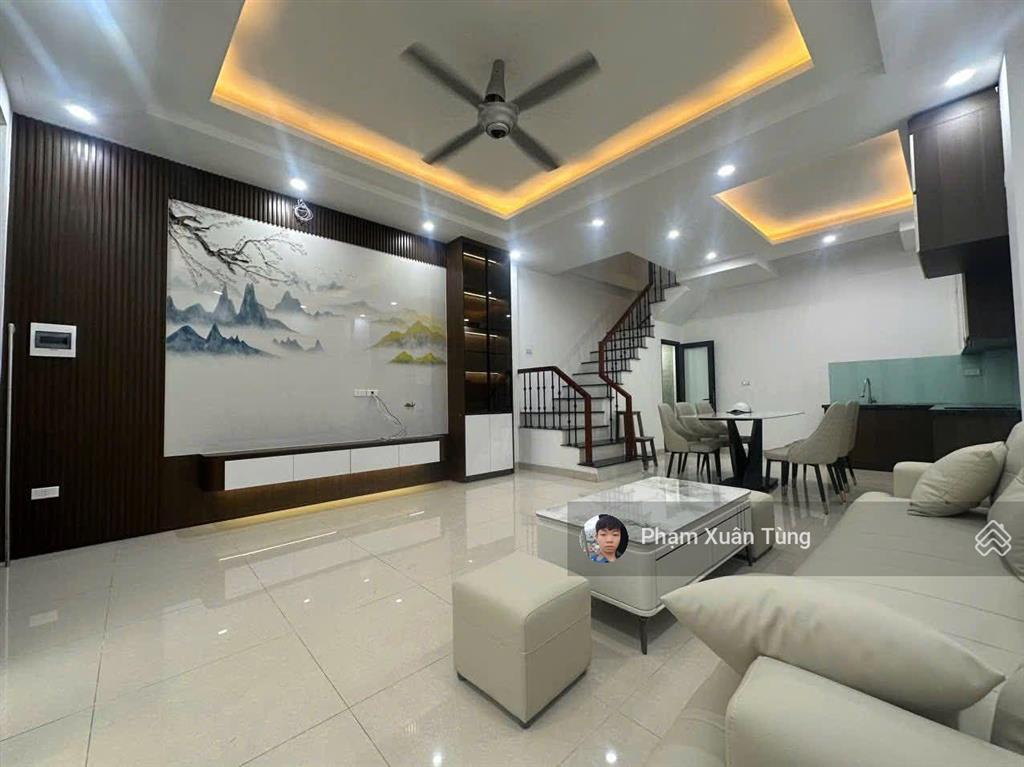 Nhà vip! liễu giai, ngõ thông kd, ô tô đỗ 30m, 50m ra phố lớn, không qh, thoáng đẹp ở luôn, 42m²