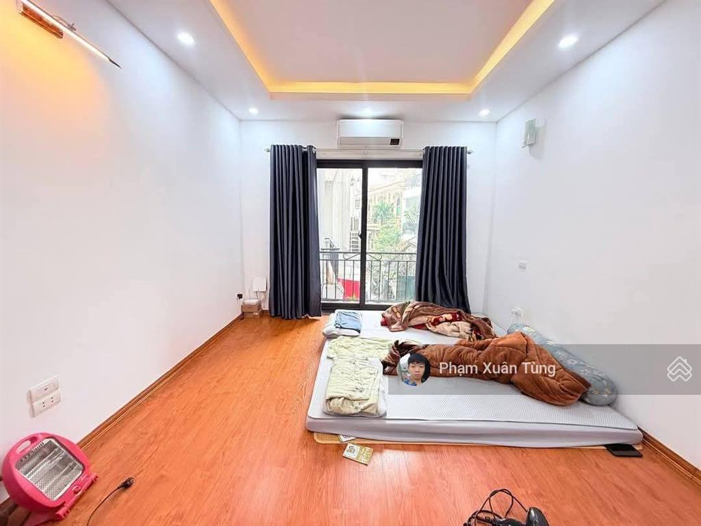 Xuân thủy  đh quốc gia, dân xây tâm huyết, pl sạch, ô tô sát nhà, 50m ô tô tránh, mới ở luôn, 41m