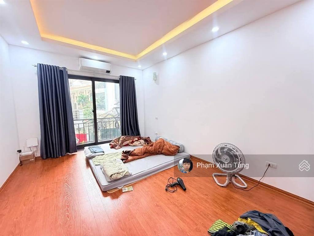 Xuân thủy  đh quốc gia, dân xây tâm huyết, pl sạch, ô tô sát nhà, 50m ô tô tránh, mới ở luôn, 41m