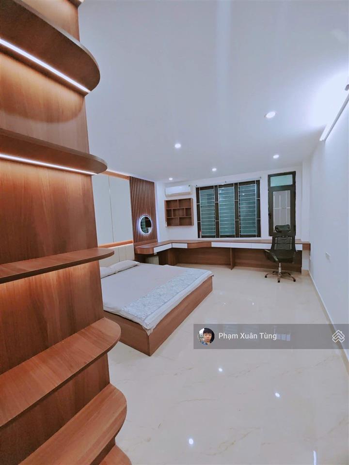 Kim mã, nhà đẹp xây chắc chắn, ngõ thông, ôtô đỗ cổng, gần phố, thoáng, giá tốt nhất khu vực, 43m2