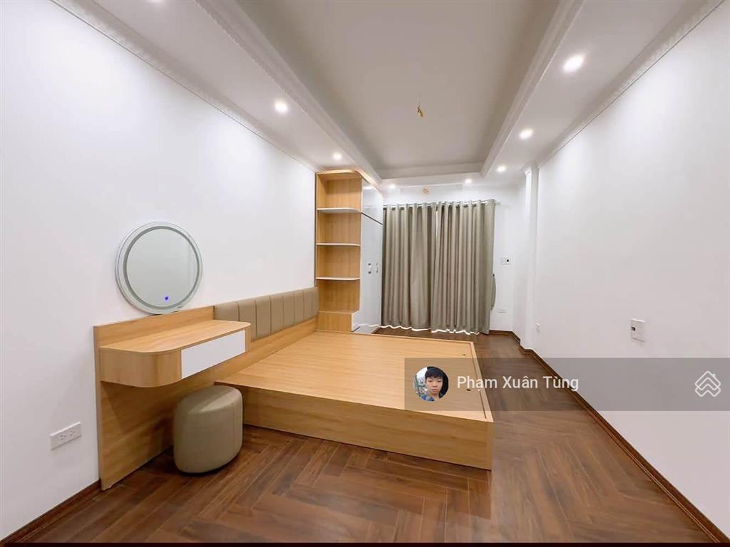 Đội cấn, nhà riêng gần phố, gần ô tô, 2 thoáng, ngõ thông, không quy hoạch, ở sướng, 28m²*5t