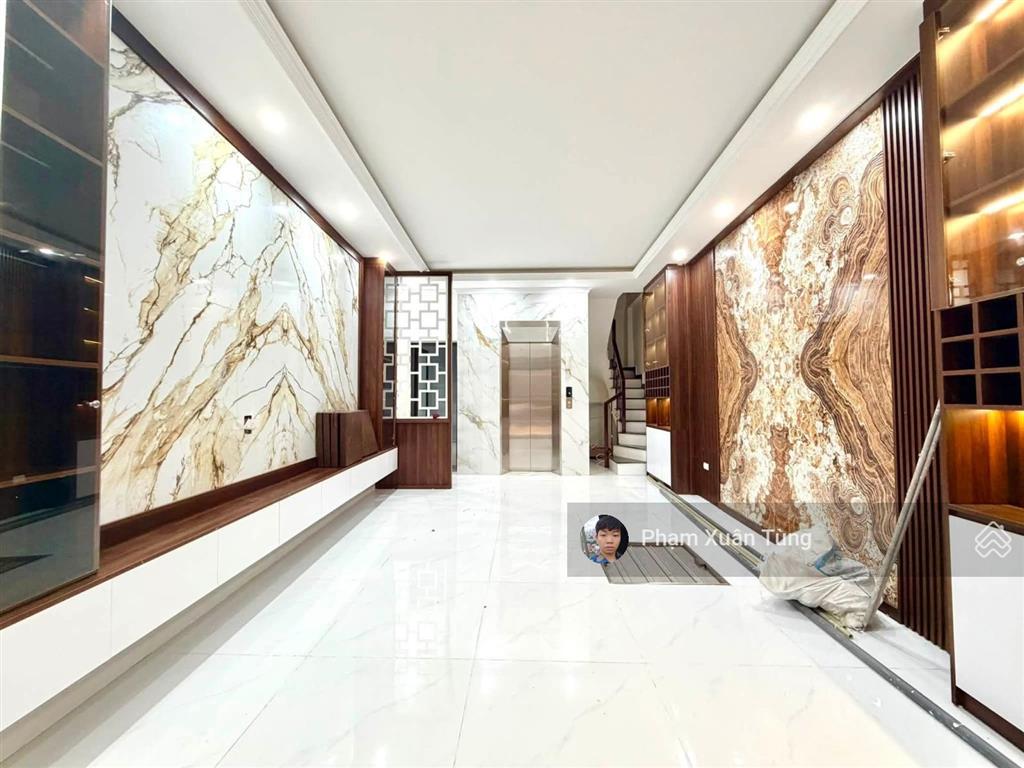 Đội cấn, thang máy nhà mới, ngõ thông 3 gác phi ầm ầm, qh ổn định, gần phố gần ô tô, 44m²*6t