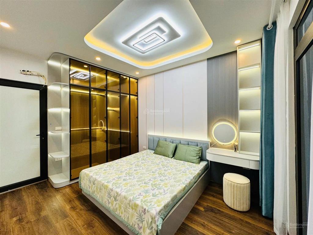 Cần thanh khoản gấp! láng hạ, nhà mới ở luôn, ngõ 3 gác tránh, gần phố, 2 thoáng, 39m2*5t