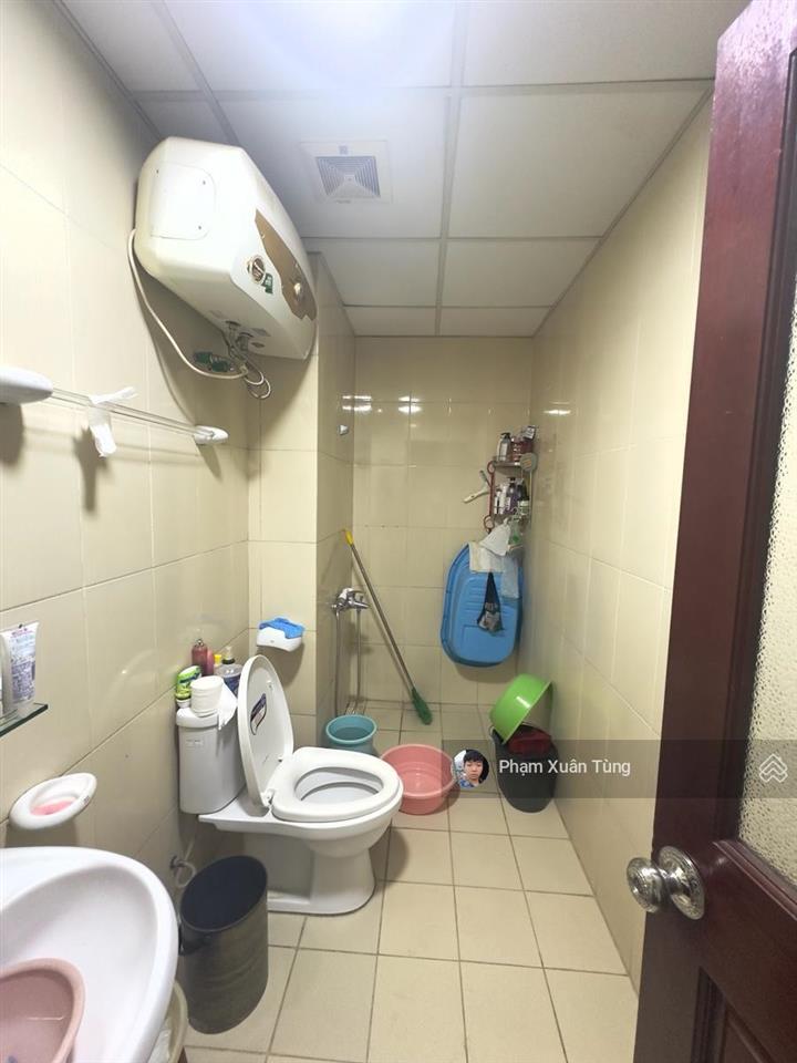 Cần bán gấp! chung cư ctm mặt đường cầu giấy, vị trí đắc địa, thoáng sáng vô cùng, 75m