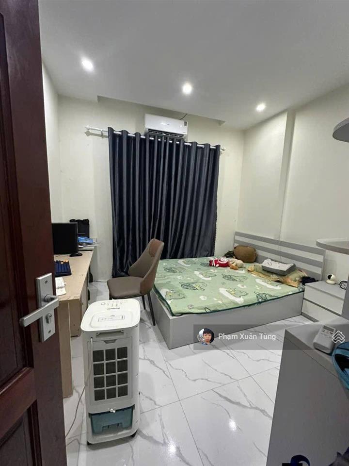 Giá tốt. nhà yên hòa, ngõ nông, 3 gác tránh, chỉ 70m ra mặt phố, kcbt, thoáng, sân riêng, 48m2*5t