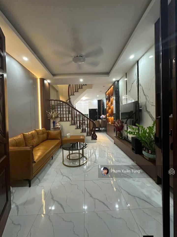 Giá tốt. nhà yên hòa, ngõ nông, 3 gác tránh, chỉ 70m ra mặt phố, kcbt, thoáng, sân riêng, 48m2*5t